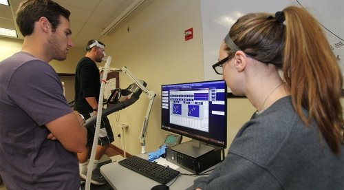 Exercise Science students in the lab.
